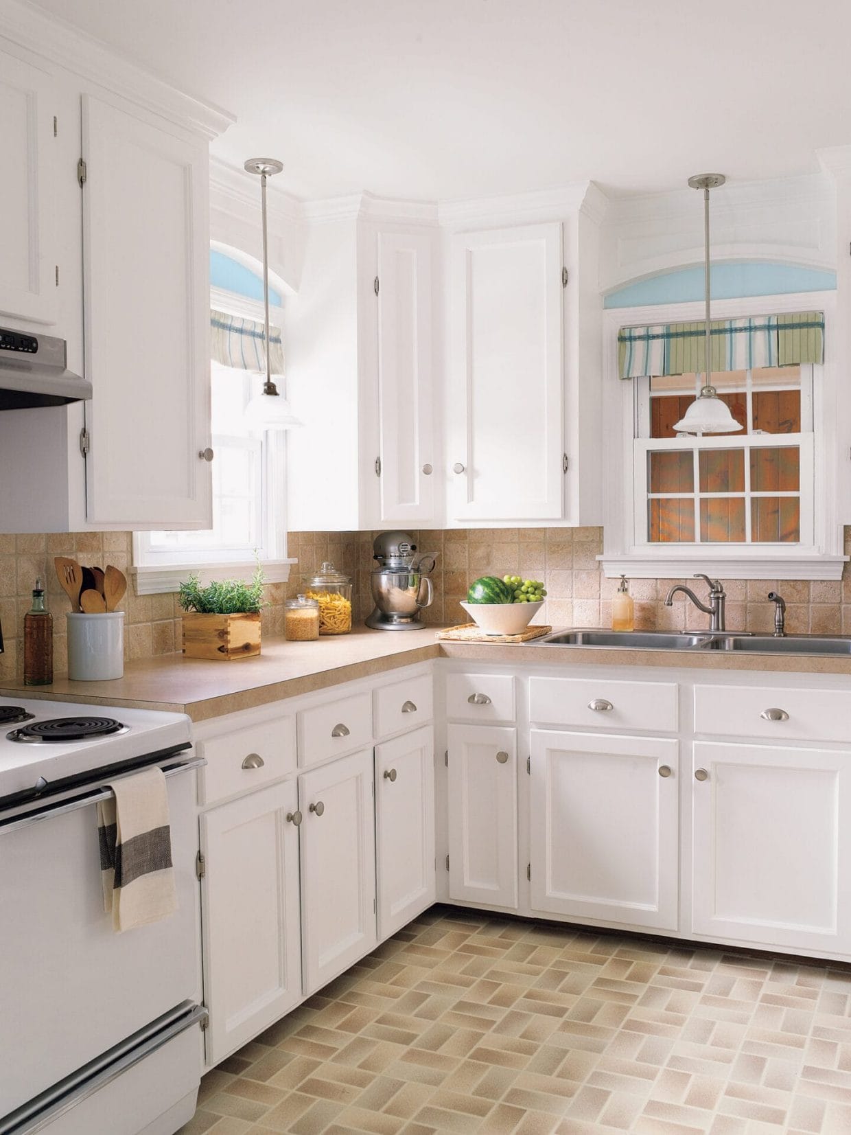 Top 10 Budget Kitchen and Bath Remodels