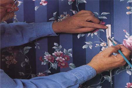 Wallpaper Repair: How To Fix Common Issues